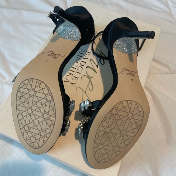 Badgley Mischka Melania Strappy Sandal - Picture 3 of 7